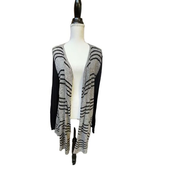 Chico’s easy wear long sleeve cardigan cotton blend size 3 = large - Picture 4 of 10